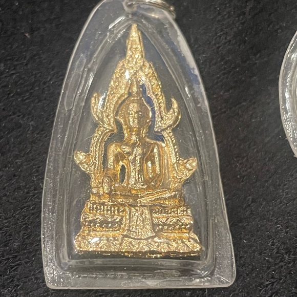 Thai Amulets in Protective Casing Gold plated over silver - Picture 4 of 6